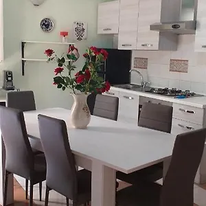 Appartamento Claudia, Roccalumera