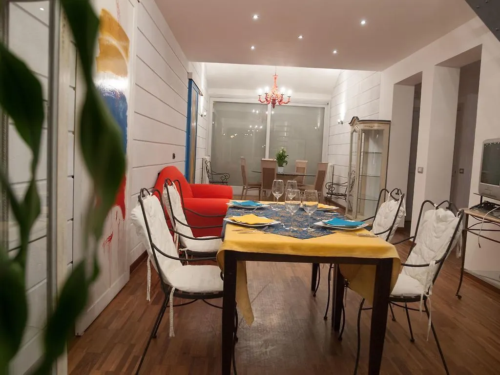 Casa Del Vento Bed and Breakfast Roccalumera 3*,